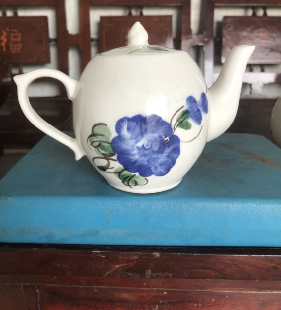 Ấm Trà Xanh