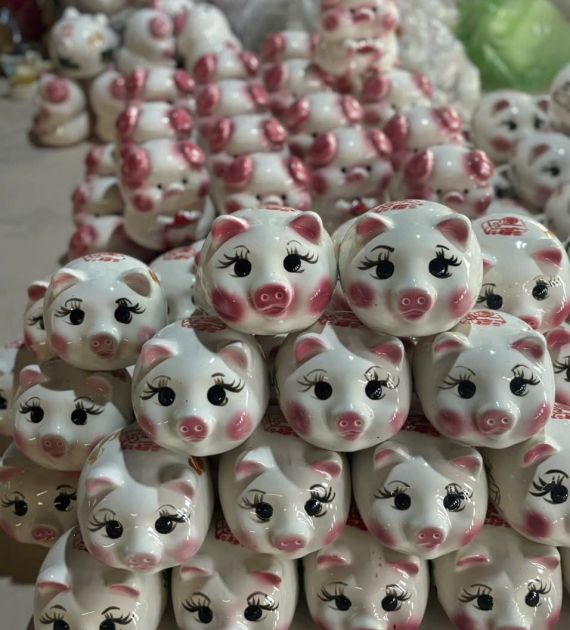 Heo sứ