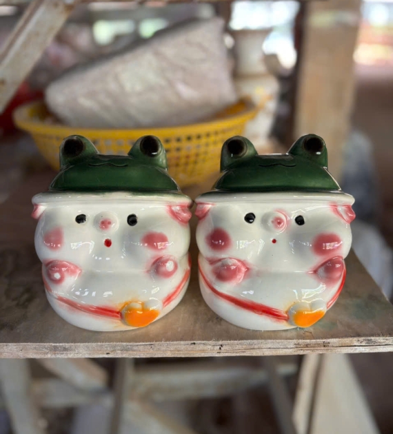 Heo sứ