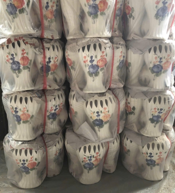 Bình hoa sen xanh, rồng xanh