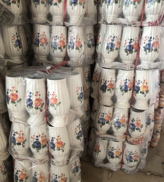 Bình hoa sen xanh, rồng xanh