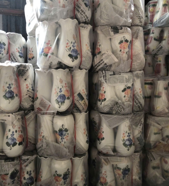 Bình hoa sen xanh, rồng xanh